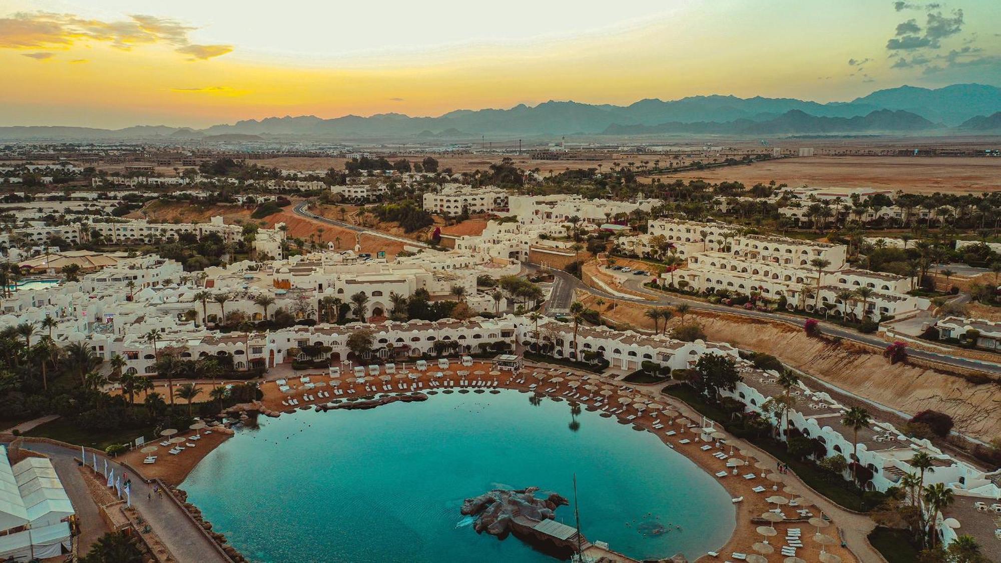 Domina Coral Bay Resort, Diving , & Casino 5* شرم الشيخ